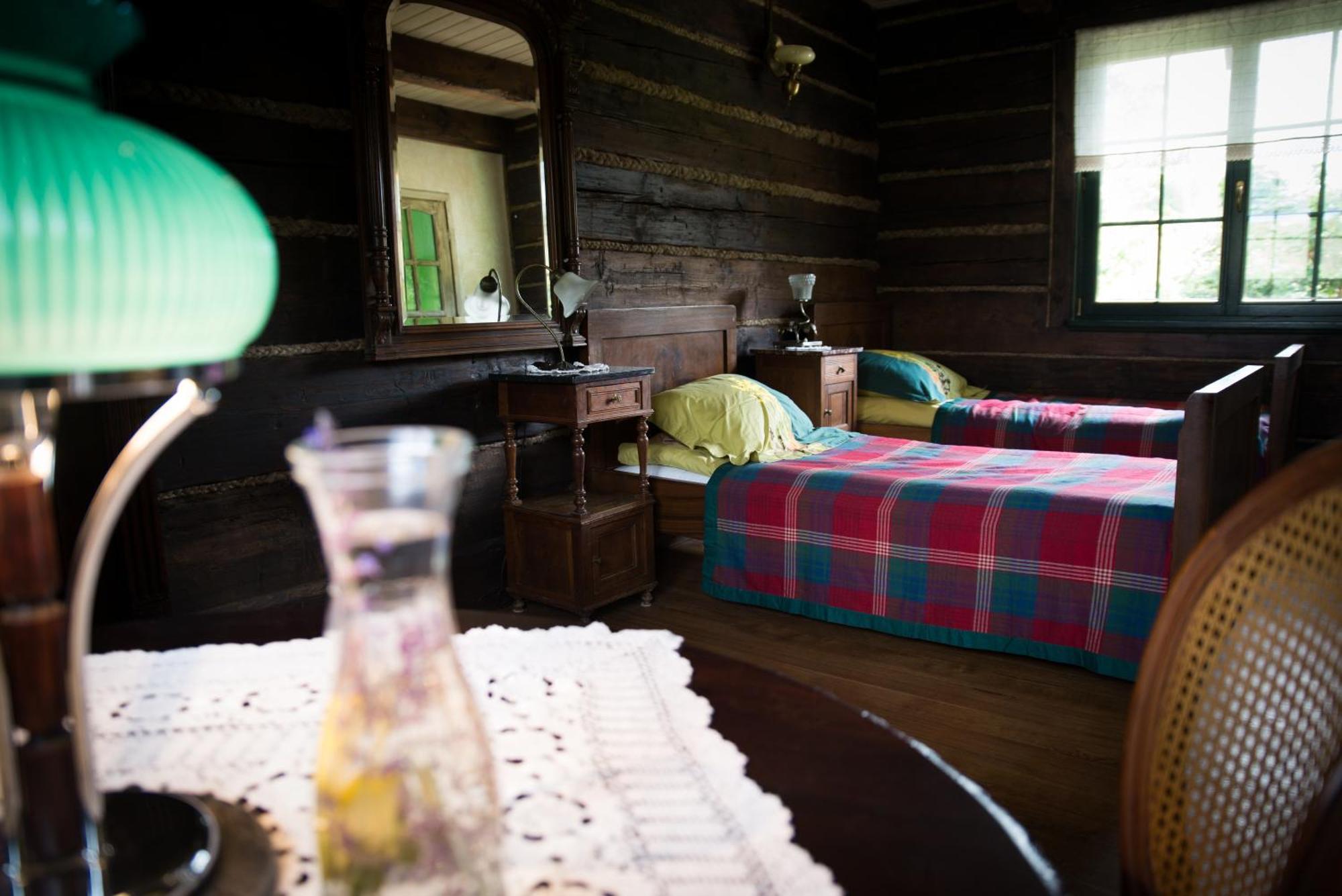 Domy Konesera Trzcin Chambre photo