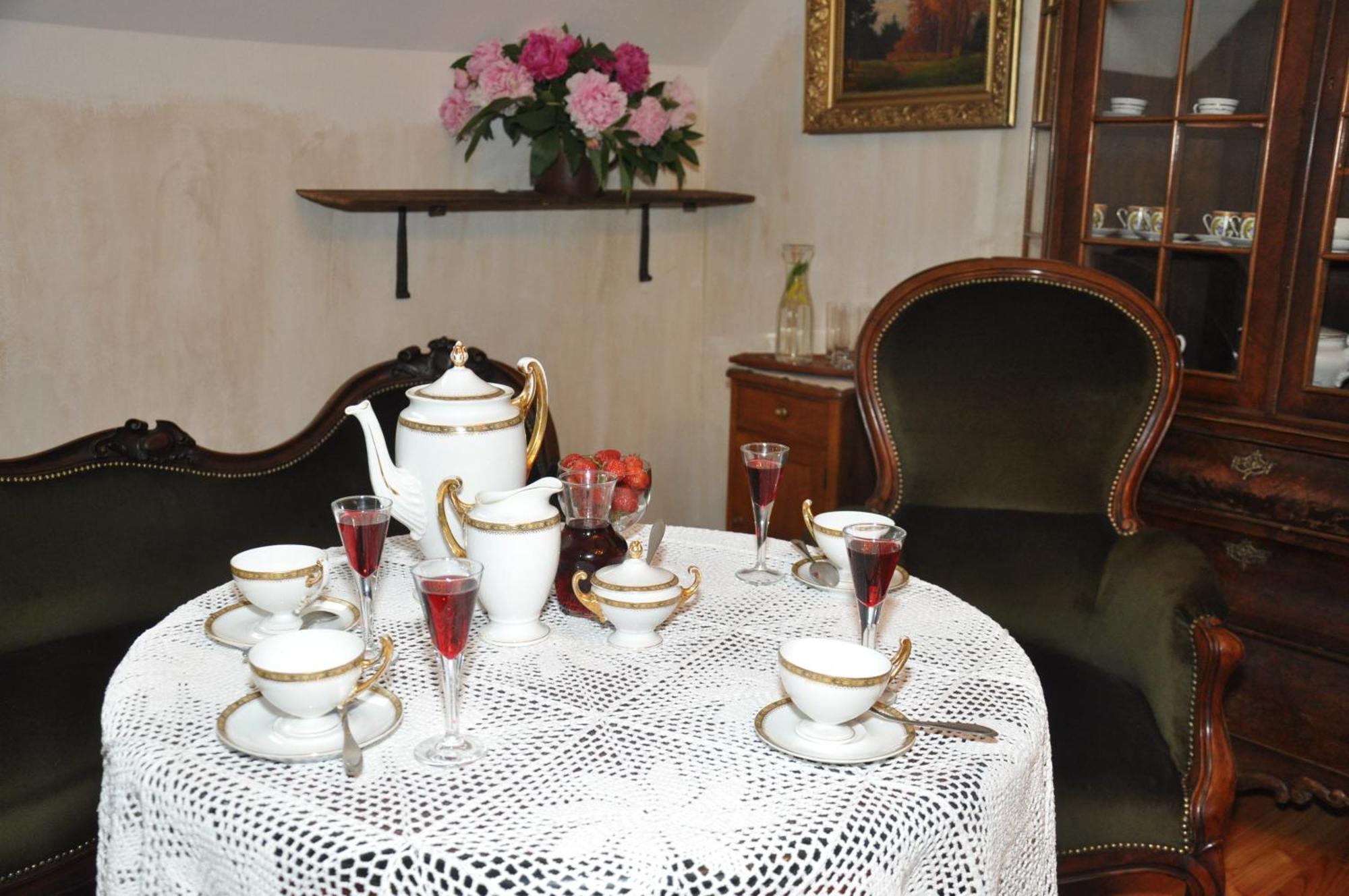 Domy Konesera Trzcin Chambre photo